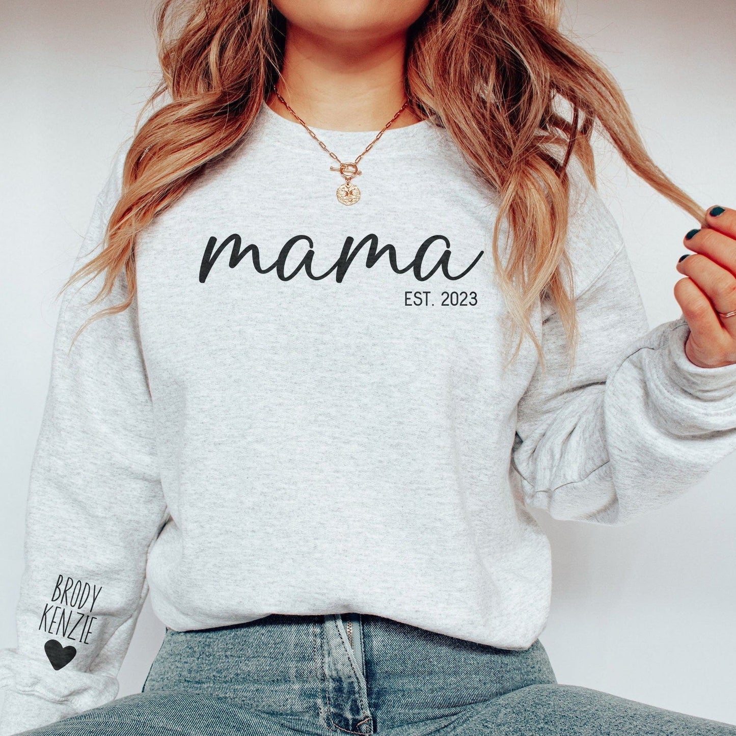 Customized Mama Sweatshirt/Hoodie – A Gift For Your Beloved Mom